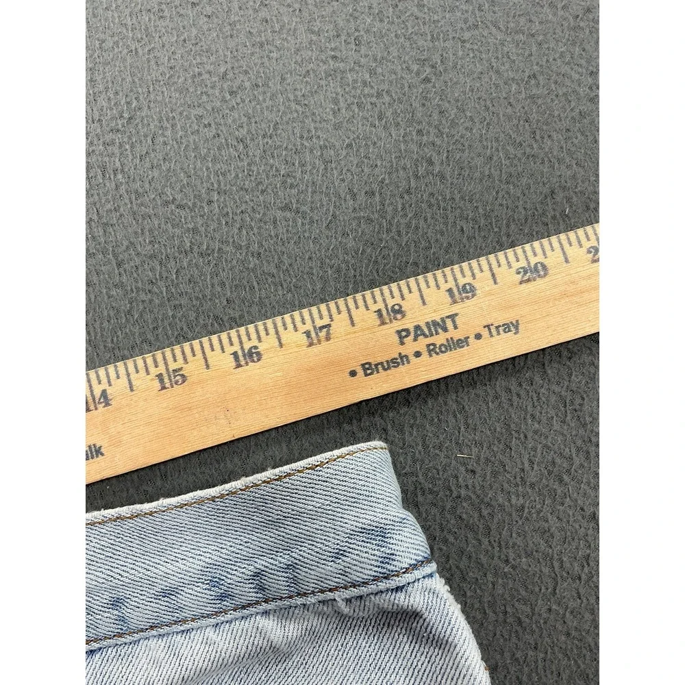Levis machine red branding